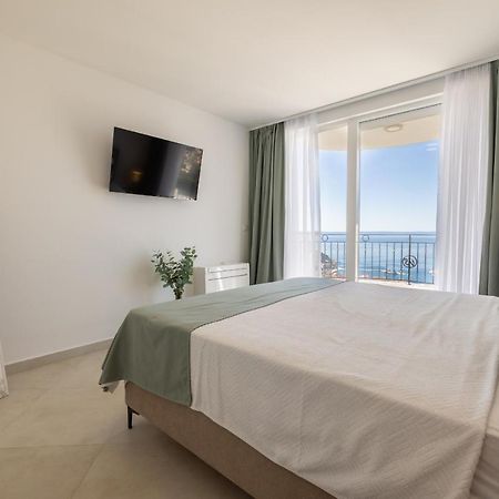 Villa Smaragd - Lapis - Luxury Apartment With Shared Pool Makarska Luaran gambar
