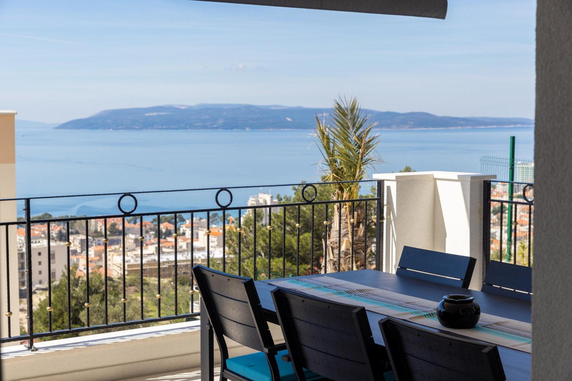 Villa Smaragd - Lapis - Luxury Apartment With Shared Pool Makarska Luaran gambar