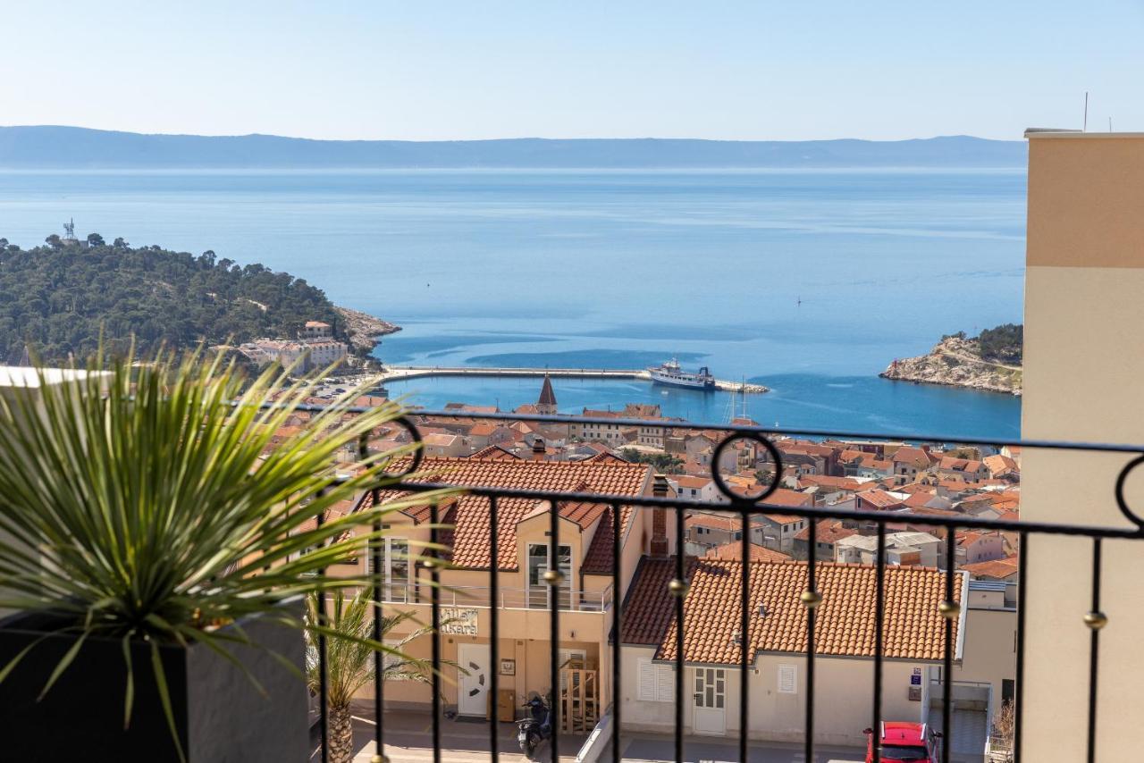 Villa Smaragd - Lapis - Luxury Apartment With Shared Pool Makarska Luaran gambar