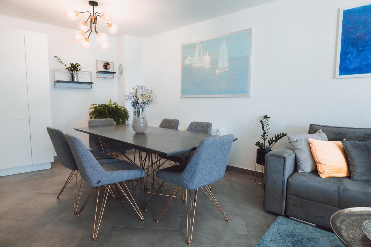 Villa Smaragd - Lapis - Luxury Apartment With Shared Pool Makarska Luaran gambar